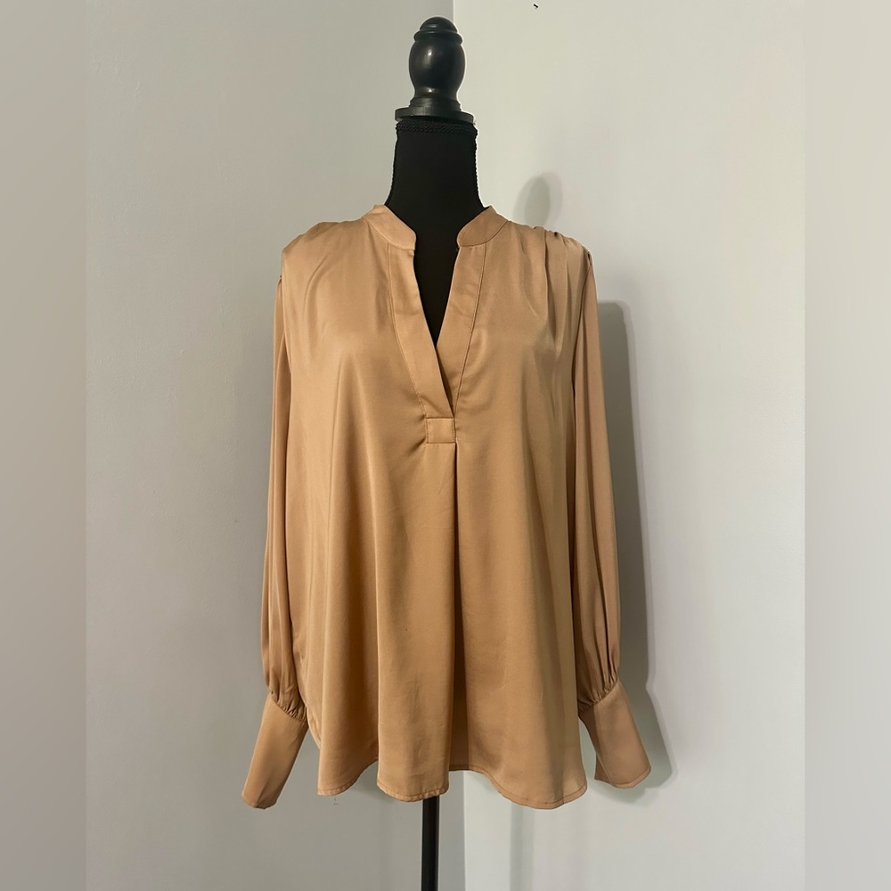 Banana Republic Factory - XL volume sleeve blouse